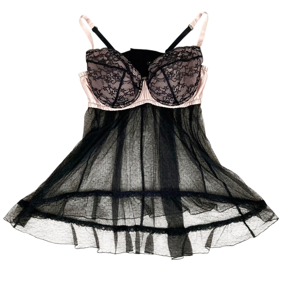 Elegant Black Lace Babydoll Lingerie - Picture 3 of 16